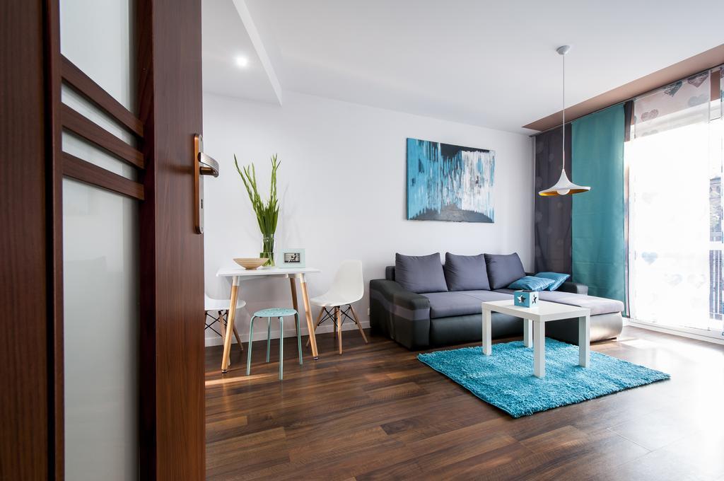 شقة Apartament Przy City Parku بوزنان المظهر الخارجي الصورة